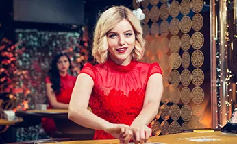 Giao diện người dùng thân thiện trên điện thoại và máy tính